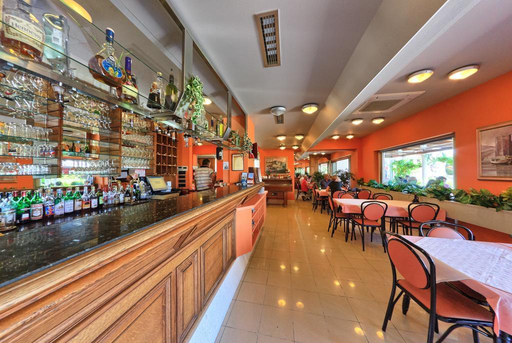 Hotel Trogirski Dvori Extérieur photo