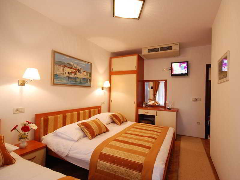 Hotel Trogirski Dvori Extérieur photo